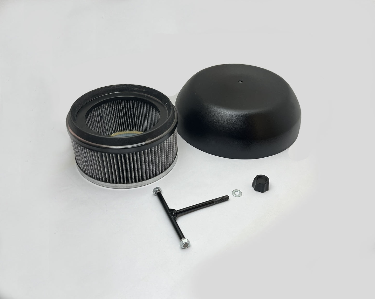 Ein Komplettset für die Abdeckhaube der Heizungsansaugung beim MB trac