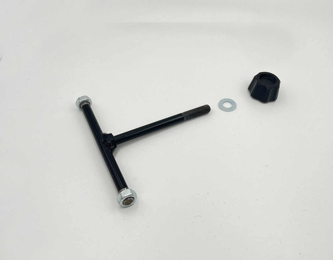 Halterung aus Stahl für die Abdeckhaube der Heizung am MB trac A4418301014