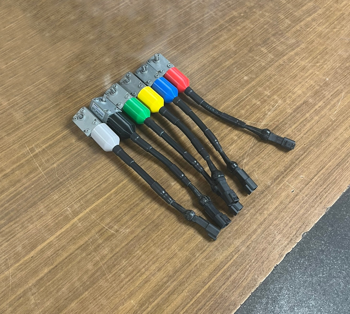 klassisches FH3D-Teil: 3D-Druck Teile, Kabelkonfektionierung und Montage, crimpen und löten sind vereint in einem Projekt